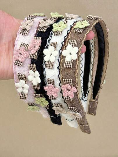 1 chiếc băng đô cài tóc hoa mềm mại, thanh lịch, kiểu dáng đồng quê cao cấp dành cho bé gái.