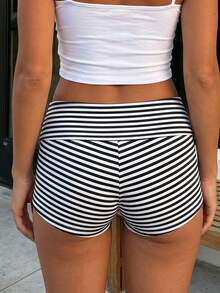 Womens Fold Over Shorts Stripe/ Dots Print Elastic Waist Low Rise Y2k Lounge Shorts Foldover Cute Pajama Micro Bottoms Mini Shorts Loungewear Summer Casual Skinny Pj Bottom Sleep Shorts - màu đen - Xem 9