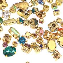 100pcs Assorted Gold Claw Rhinestone, DIY Jewelry Accessories, Vintage Palace Style Earrings, Necklaces, Clothing Decorations, Mixed Shapes - Multicolor - View 4