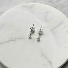 1 Pair Minimalist 925 Sterling Silver Round Cubic Zirconia Stud Earrings, 1.5mm/2.0mm/2.5mm/3mm/4mm/5mm/6mm/7mm/8mm, With 925 Silver Earring Backs, Suitable As Valentine's Gift For Girlfriend - Silver - View 19