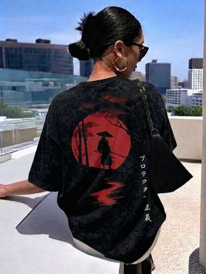 Vintage Washed Japanese Samurai Silhouette Graphic T-Shirt, Regular Fit Retro Appearance, Comfortable Red Sun Aesthetic Short Sleeve Top, Cool Streetwear Pinterest Style Clothing