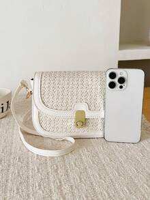 1个米色翻盖复古单肩斜挎包，适合女性日常出行、购物、聚会，也可作为送给女友/节日礼物。 - 米色 - 查看 8