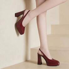 女士时尚舒适无后跟搭扣粗跟一脚蹬高跟鞋 - 酒紅色 - 查看 3