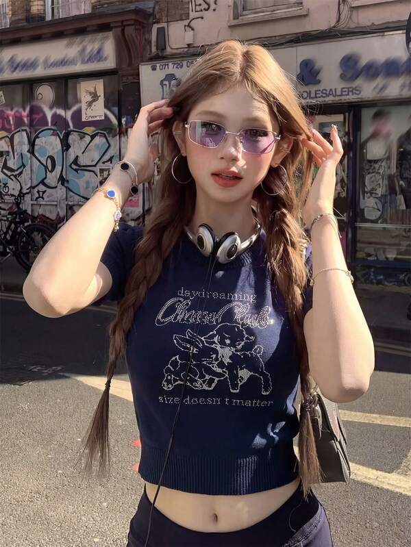 1. Sweet Knitted Short Sleeve T-Shirt, Rabbit Graphic, Fitted, Cropped, College Style, Summer\N2. Y2K Indigo Blue Rabbit & Sheep Print Short Sleeve Knit Top, Retro American Vibe\N3. Fitted Cropped Puff Sleeve Top, Sweet & Edgy Street Style, Versatile\N4. Beach Vacation Outfit - Fitted Cropped Tee