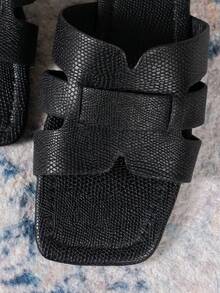 Sandalias planas versátiles y casuales de color negro para mujer, con ajuste ancho - Negro - Ver 6