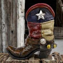 Texas Lone Star Flag Cowboy Boot Pen and Pencil Holder Mini jarrón decorativo de resina para decoración de computadora occidental - Multicolor - Ver 6