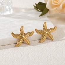 3 Pairs Women's Gold Statement Earrings, A Set Of Thick And Elegant Gold Jewelry, Including Shiny Sun Earrings, Starfish Earrings, Asymmetrical Spiral Earrings, Suitable For Summer Beach Vacation, Exquisite And Graceful Round Earrings, 18K Gold Plated Stainless Steel Earrings - Gold - View 11