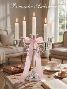 这款银色优雅多臂烛台，北欧风格家居装饰，营造浪漫氛围，适合客厅、节日等场合。这款波西米亚风格的锌合金桌面摆件，是家居装饰、壁炉装饰、圣诞派对、乔迁礼物、婚礼、餐厅和聚会的完美之选。 - 多款式 - 查看 2