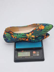 女士印花套脚尖头低跟平底鞋，时尚优雅，适合春秋季日常穿着和通勤，棕色软底休闲鞋，随机图案 - 藏藍底-綠橙色 - 查看 7