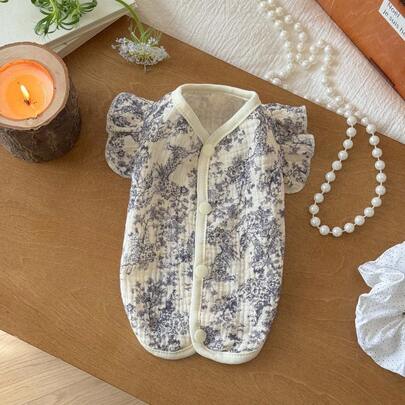 透气纱布宠物服装，小型犬猫修身休闲装，春夏款