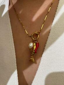 1pc Stainless Steel Striped Goldfish & Chili Pepper Pearl Pendant Necklace, 18K Gold Waterproof Versatile Fashion Jewelry For Women - Necklace - View 4