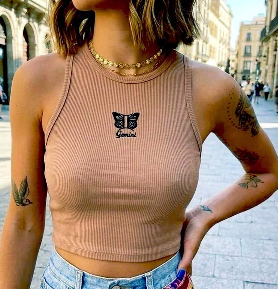 Cropped Ribana Canelado Regata Bordado Signo de Gêmeos - Bege - Visão 1
