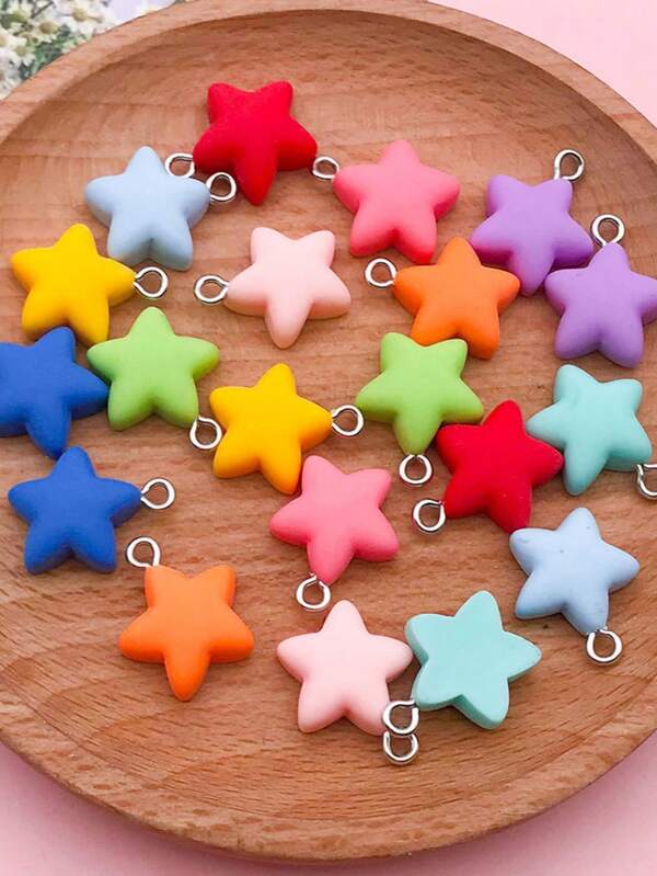 10/20个树脂星星吊坠混合装，可用于DIY手工手链、鞋带、耳环、DIY珠宝配件，是圣诞节、万圣节和毕业季的最佳时尚礼物。