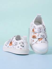 1 đôi giày thể thao nữ màu trắng, kiểu dáng bohemian, họa tiết chữ cái và gấu ngẫu nhiên, chất liệu PU mềm mại, mũi tròn, thiết kế khóa dán kép chống trượt, giày thể thao thời trang dễ thương phù hợp cho sinh hoạt hàng ngày, đi nghỉ mát, đi học và chạy bộ. - trắng - Xem 3