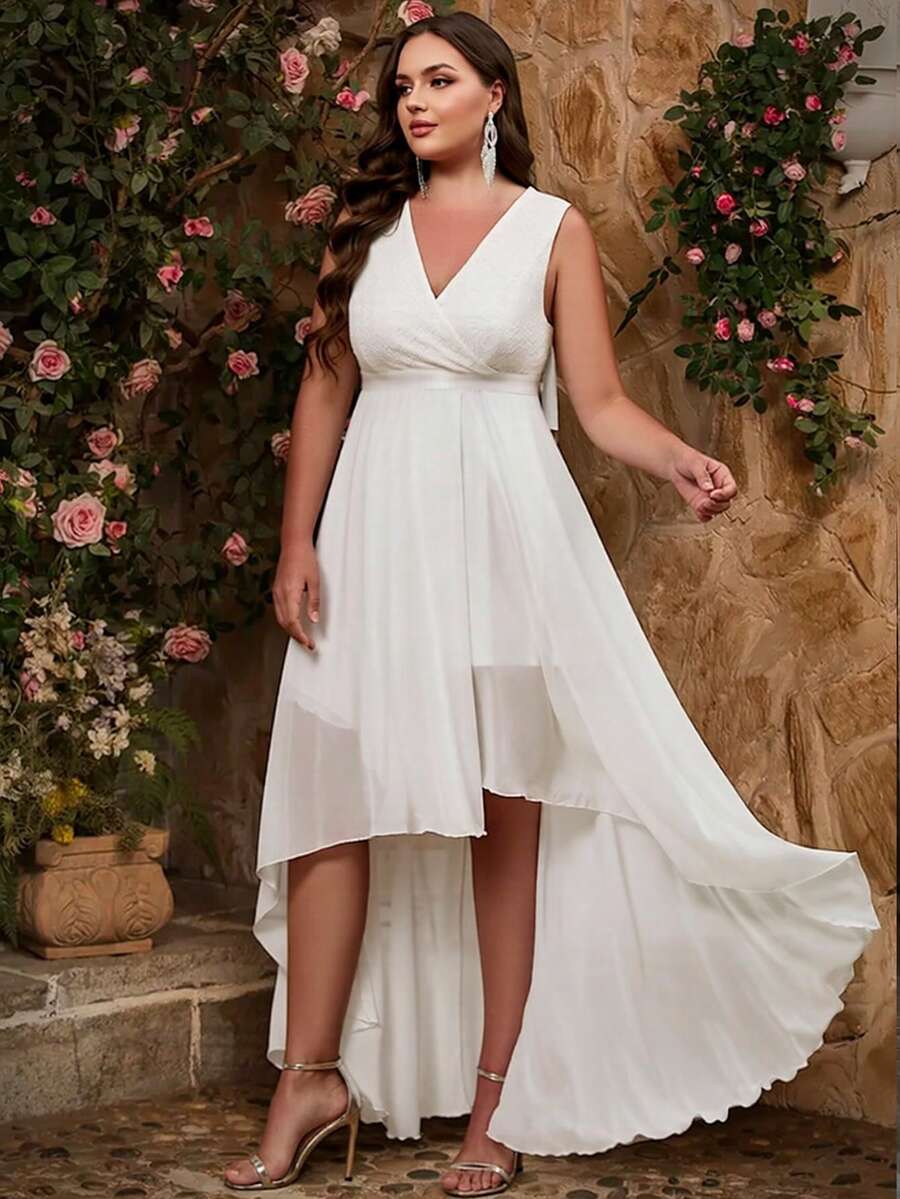 女士大码优雅纯色雪纺拉链前短后长交叉新娘送礼会婚纱礼服，适合单身派对、订婚早午餐、蜜月旅行、婚宴彩排、婚礼派对、婚礼宾客、鸡尾酒会、约会、春夏秋季等场合。 - 白色 - 查看 1