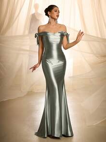 VIPGIRL 优雅奢华女士长款针织连衣裙，胸部褶皱设计，露肩细节，不对称下摆 - 銀色 - 查看 6