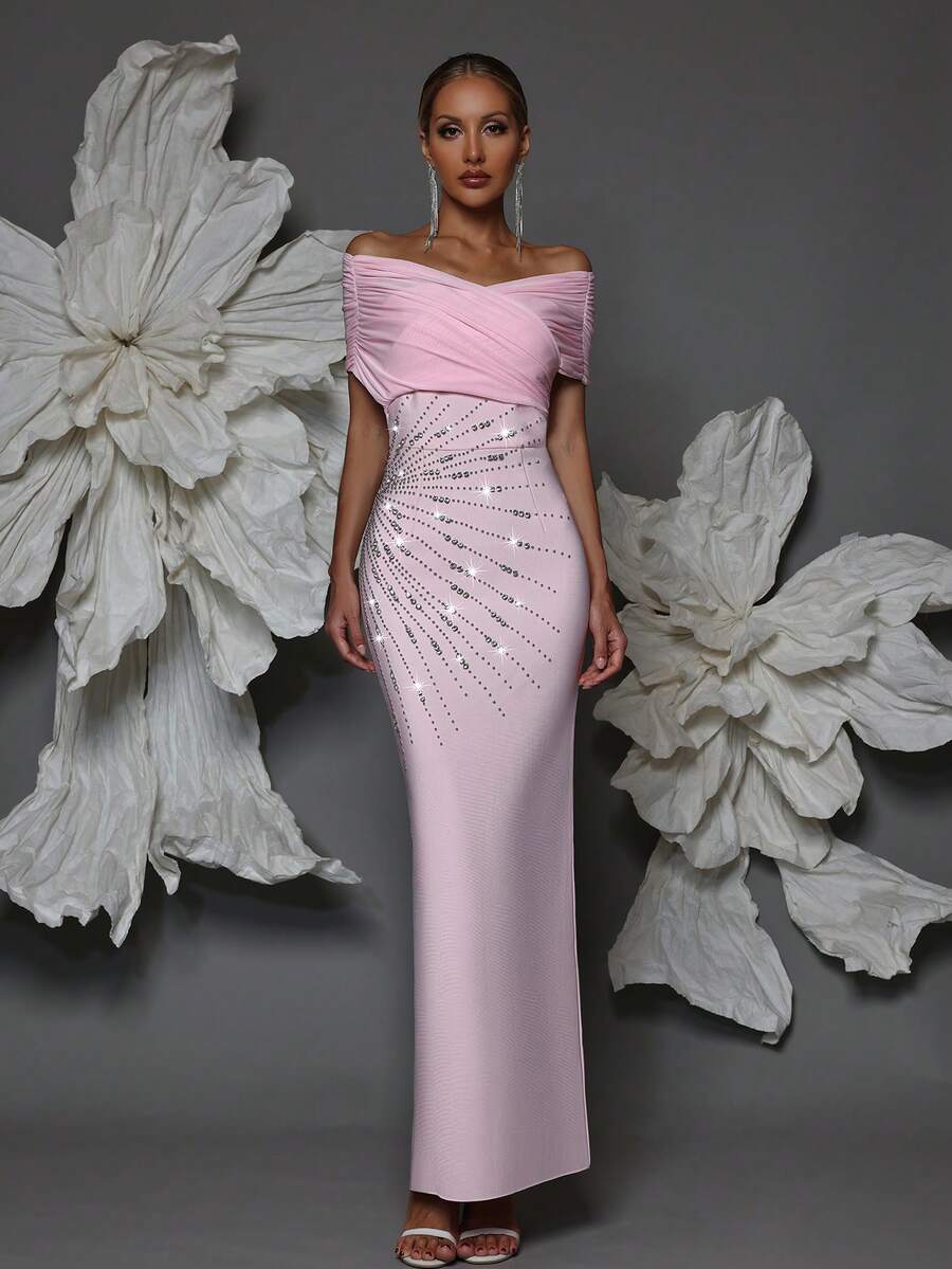 Đầm ôm sát hở vai, đính cườm, kiểu dáng gợi cảm, xẻ tà, thích hợp cho các buổi họp mặt gia đình, tiệc tùng, sự kiện trang trọng. - Màu Hồng baby - Xem 1