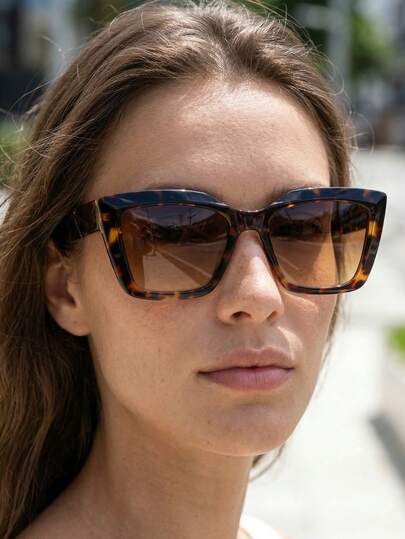 Óculos de sol Gatinho Feminino Retangular Degradê Clássico Mulher Estilosa Óculos Presente Moda Praia Verão Férias Vintage Retro Resistente Leve com Altos Relevos Geométrico