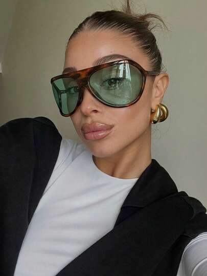 1 Pair Retro Black Frame Fashion Glasses For Women, Fashion Accessory For Summer Vacation, Beach, Driving, Travel, Hiking