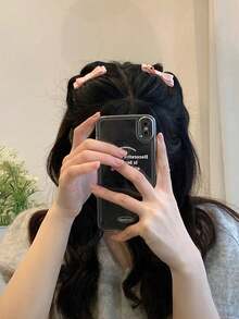 Conjunto de 2 Presilhas de Cabelo Femininas Elegantes, Minimalistas e Modernas, Práticas e Casuais, em Liga Metálica de Alta Qualidade, com 5,5cm/2,16in, nas Cores Preto/Bege/Azul/Rosa. Ideais para o dia a dia, penteados, maquiagem, lavagem, decoração, festas, férias, viagens, passeios, como pente, acessório de cabelo, para o verão, viagens e até mesmo para noivas. - Multicolorido - Ver 6