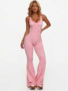 1 bộ jumpsuit nữ họa tiết da báo, thiết kế lưng chéo, xếp ly, dáng xòe nâng ngực. - Hồng - Xem 6