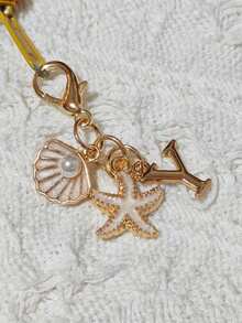 Bohemian Style Gold Letter Keychain With Shell And Starfish Decor, A-Z Letters Available, Beach And Holiday Themed Accessory, Ideal Gift For Friends, Students, Family, Beach Lovers, Vacation Essentials, Boho Fashion Accessory Suitable For Travel, Summer And Daily Use Personalized Keychain Gifts For Mother, Father, Graduation, And Teacher - Multicolor - View 25
