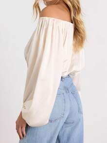 Elegante top corto de manga larga con hombros abiertos, con dobladillo con volantes y diseño ajustado, adecuado para mujeres en primavera - Albaricoque - Ver 4