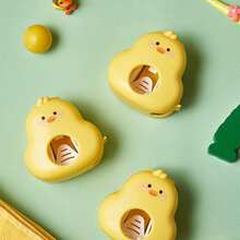 1 cái bình đựng kem đánh răng tự động, gắn tường, hình con vịt, dùng trong phòng tắm. - Màu vàng - Xem 5