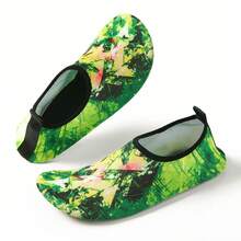 Unisex Quick-Dry Printed Water Shoes, Breathable Outdoor Beach Graffiti Shoes - Green - View 11
