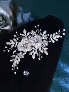 Silver Flower Bridal Hair Clip Handmade Rhinestone Women's Headpiece Suitable For Wedding Party Easter - Silver - View 4