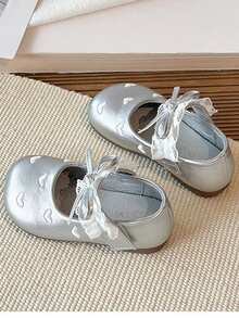 2026春季新款时尚蕾丝边饰真皮鞋，软底女童鞋 - 銀色 - 查看 4