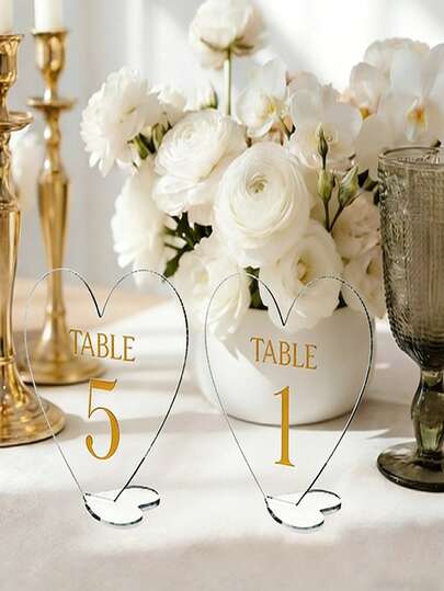 2/5pcs Modern Acrylic Heart-Shaped Table Size Transparent DIY Blank Seat Card, Suitable For Wedding Reception, Love Themed Guest Name Labels, Perfect Decoration For Valentine's Day, Birthday Parties, And Bachelor's Parties Wedding Tables, Activity Seat Labels, Durable Acrylic Material, Heart-Shaped Logo, Bride's Party
