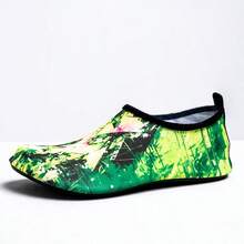 Unisex Quick-Dry Printed Water Shoes, Breathable Outdoor Beach Graffiti Shoes - Green - View 6