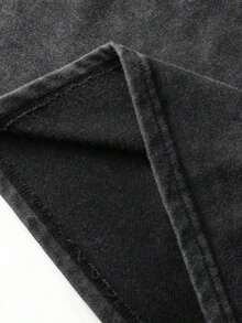 2PC Mens Creative T Shirt And Shorts Set American Vintage Full Print Street Wear Essential Graphic T Shirt And Shorts Set With Cartoon Face Print Washed Look Casual Outfit For Daily Wear And Urban StyleWomen's Vintage Washed Set (Unisex) - 黑色 - 查看 3