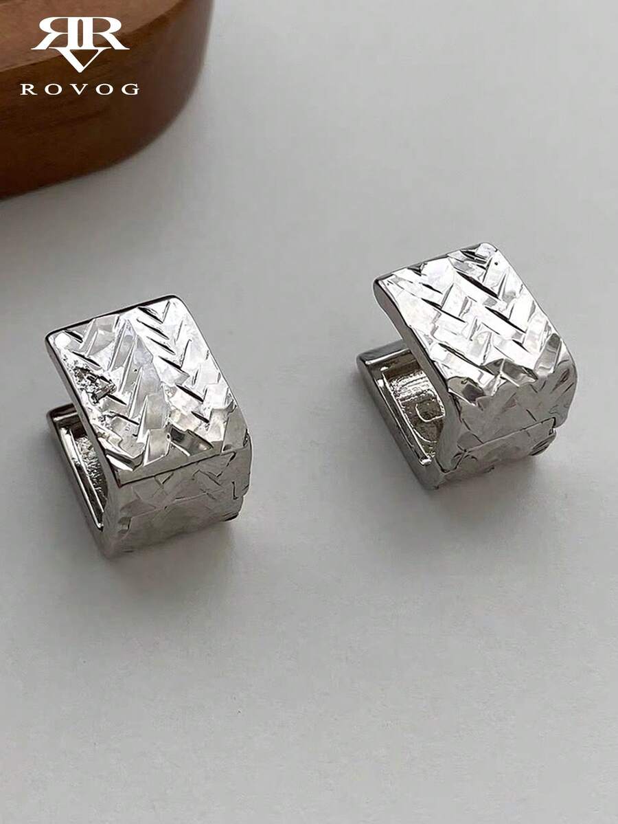 1对简约奢华独特几何纹理设计优雅休闲日常铜质耳环，女士款