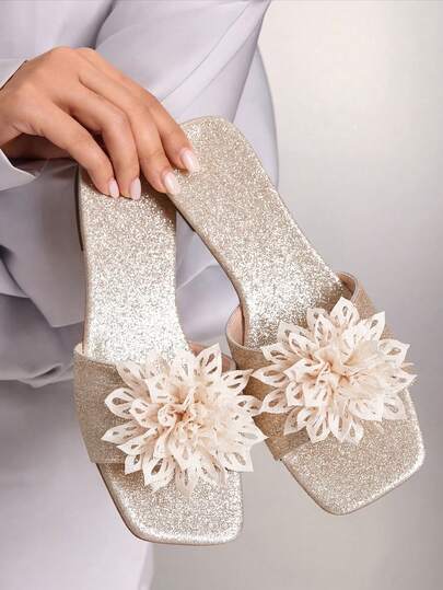 planare 新款女士时尚休闲夏季粉色铂金色平底凉鞋，花卉装饰设计，适合度假、海滩、日常通勤。
