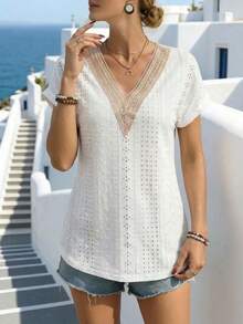 Women's White Hollow Embroidered V-Neck Blouse, Elegant Lace Trim Short Sleeve Summer Top Casual - White - View 3
