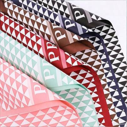 M.Dior 10张防水花卉包装纸，优雅适用于圣诞节、情人节、婚礼、生日、周年纪念日、毕业典礼、新娘送礼会和求婚等场合。适合DIY装饰、礼品包装和插花，是花店和家庭使用的理想之选。品质优良，设计时尚，适用于各种场合和节日礼物。