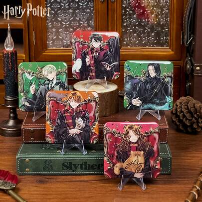  1 pieza Insignias de la serie de fantasía de Harry Potter, insignias con características de magos mágicos populares, figuras de Harry, Ron, Hermione, Malfoy, Luna de la película, insignia de metal para ropa, bolsos, accesorios decorativos, suministros de oficina, útiles escolares, mercancía de fans, regalos de Halloween, Navidad, regreso a clases [Licencia oficial]