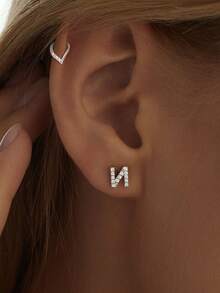 1 pièce Boucles d'oreilles clous en forme de cœur en argent sterling 925, convient aux femmes comme boucles d'oreilles minimalistes - célibataire - Voir 2