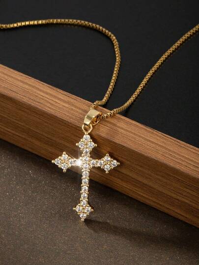 1pc Luxury Fresh Teenage Cross Pendant Necklace, Stainless Steel Material, Versatile Daily & Date Wear Gift For Friends (Note: Due To Lighting And Shooting Angle, There May Be Slight Color Difference Between Actual Product And Image)