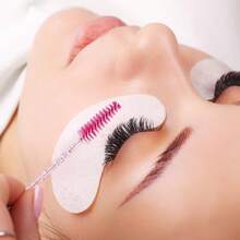 Disposable Spoolies (100pcs / 20pcs / 50pcs) – Ideal For Mascara, Eyelash Extensions, Brow Grooming, Eyeshadow, And Cleaning & Fluffing Application - Hot Pink - View 10