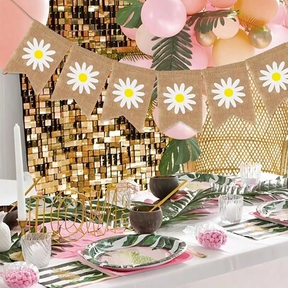 Ins Style Daisy Linen Bunting Set, Nature Themed Birthday Party Banner, Picnic Photo Decor Swallow Tail Pennant Banner