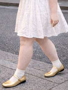 HFSHUNXY Flatjoy 2026 優雅夏季女款金色方頭瑪麗珍平底鞋，通勤百搭，優雅時尚，休閒簡約，適合購物、約會、派對、宴會、情人節，單條扣帶，寬楦頭 - 金色 - 查看 4