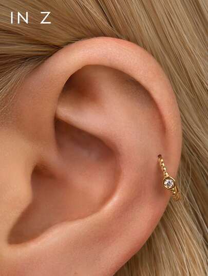 IN Z 1 đôi bông tai bạc sterling 925 hình lục giác đính đá Cubic Zirconia sáng bóng, thiết kế đơn giản, phù hợp cho các bạn gái và phụ nữ đeo hàng ngày và dự tiệc.