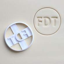Khuôn làm bánh quy bằng nhựa chế giễu chủ đề, khuôn cắt bánh quy có chữ "8647", "FDT", khuôn cắt bánh quy và đường có thể tái sử dụng, và dụng cụ làm bánh tự chế dễ sử dụng. - Xem 12