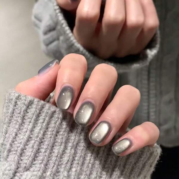 MISS MIANEL 10ml/個 グレーネイルポリッシュ、クールトーンのスモーキーキャットアイジェルネイルポリッシュ、エレガントで洗練された日常使い、ネイルを明るく美しく、ギャラクシー着想のグリッター、クールトーンのジェルネイルポリッシュ、サロンやDIYでの爪先と爪先用