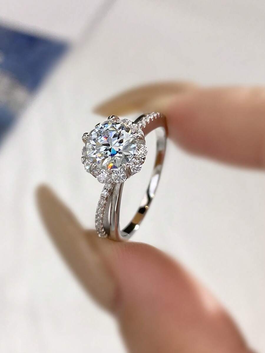 1 chiếc nhẫn Moissanite 5 chấu mảnh bằng bạc Sterling 925, 1.0 carat, quà tặng đính hôn/cưới sang trọng, trang sức cưới, quà tặng sinh nhật, kỷ niệm cho bạn thân. - Nhẫn moissanite năm ngạnh-1ct - Xem 1