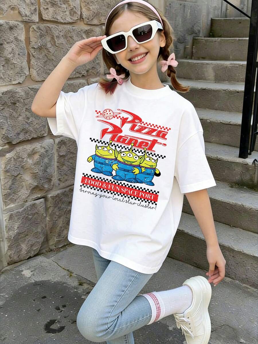 Disney Toy Story Pizza Planet Three Eyed Kids Gather In T-Shirts Print Pattern Summer Tops,Short-Sleeved Casual And Cute Style  Children's Clothing Design, Girl Clothes For Kids ,Ropa Para Niños,Girl Clothes For Kids,Graphic Tee, Summer Clothes,Perfect For Cool Girls. Comfortable And Breathable Children's Short-Sleeved T-Shirt. Comfortable And Casual Wear All Year Round Children's Clothes,Comfortable & Lightweight, Iconic Print For Mix-And-Match Outfits,Suitable For Both Boys And Girls. - White - View 1
