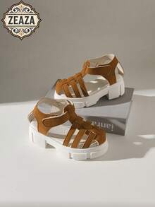 ZEAZA 功能性棕色罗马凉鞋，儿童厚底防滑镂空透气男女通用休闲凉鞋 - 棕色 - 查看 1